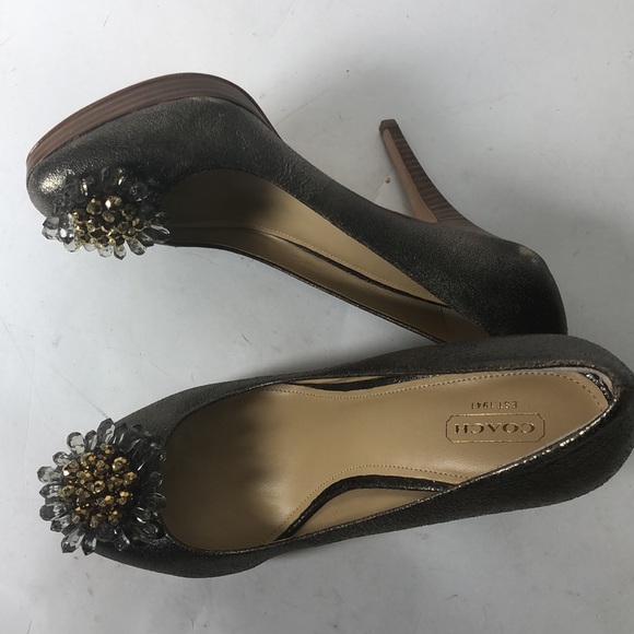 Coach Bergen Soft Crackled Gold Pump New - Picture 7 of 8